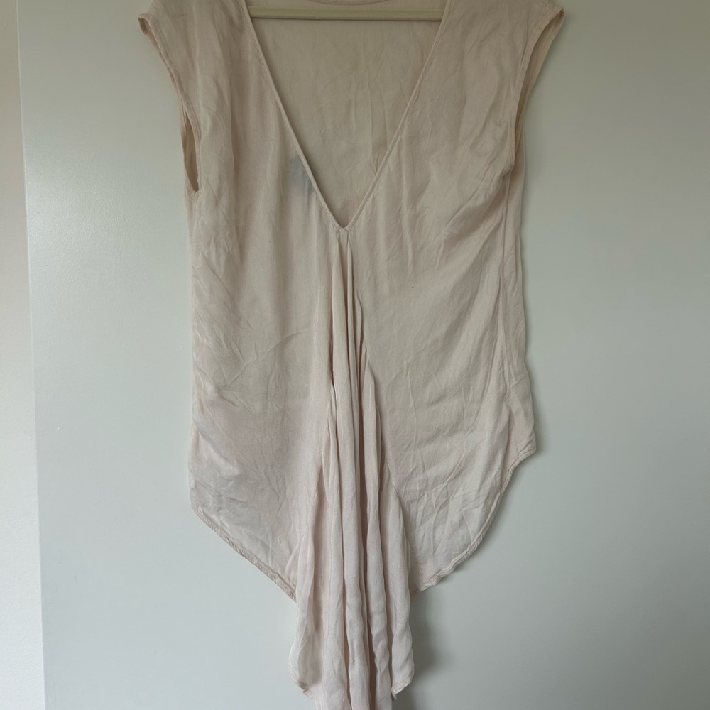 Topshop Cream Blouse with Elegant Design